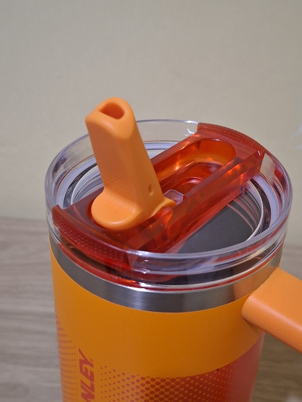 Stanley Orange Travel Tumbler Mug with Handle - Picture 3 of 3